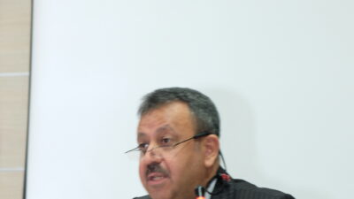 Uşak Üniversitesi Araştırma ve Uygulama Hastanesi’nin yeni başhekimi Doç. Tarık