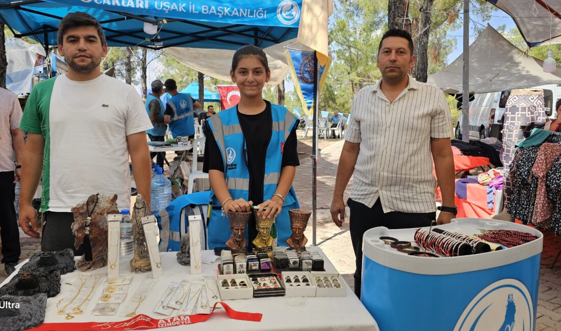 Uşak’ın Ulubey ilçesinde düzenlenen 16. Turizm ve Kültür Festivali, renkli