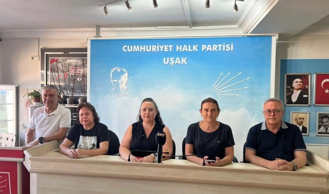 &nbsp; İl Başkanı, İlçe Başkanı ve Kadın Kolları Başkanları Görevlerinden