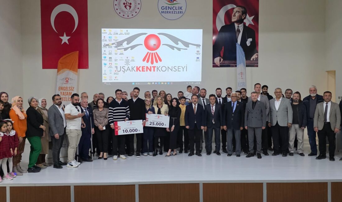   Uşak Kent Konseyi’nin Uşak’ta ilk defa düzenlediği Motor Kazalarına