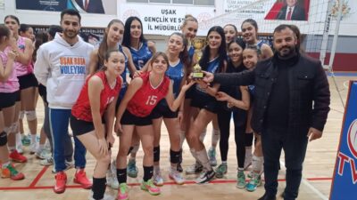 &nbsp; Uşak’ta 2025/2026 sezonu Genç Kızlar Voleybol Ligi sona erdi.