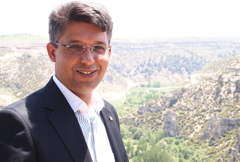 AK Parti’nin eski Uşak Milletvekili Mehmet Altay, bir süredir tedavi