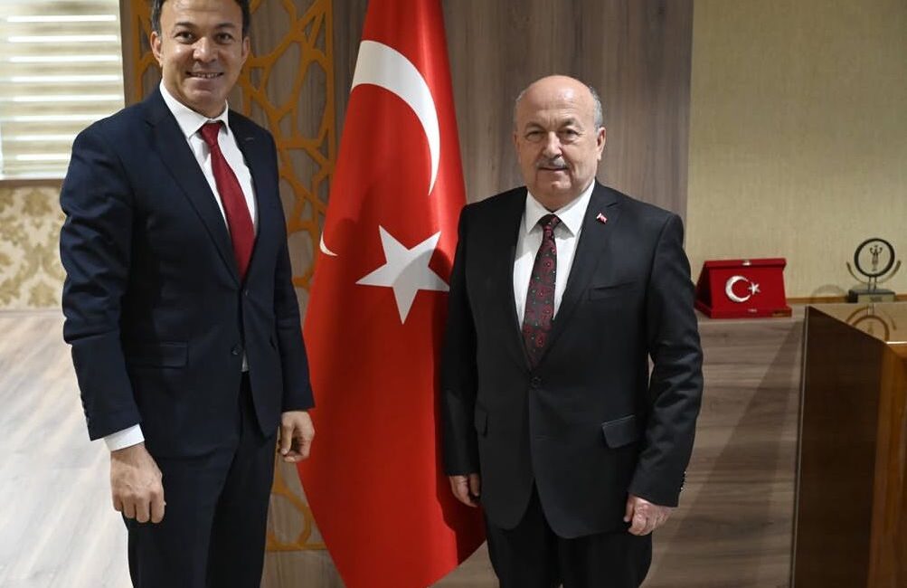 &nbsp; Uşak Üniversitesi akademisyeni ve TEMA Vakfı Uşak İl Temsilcisi