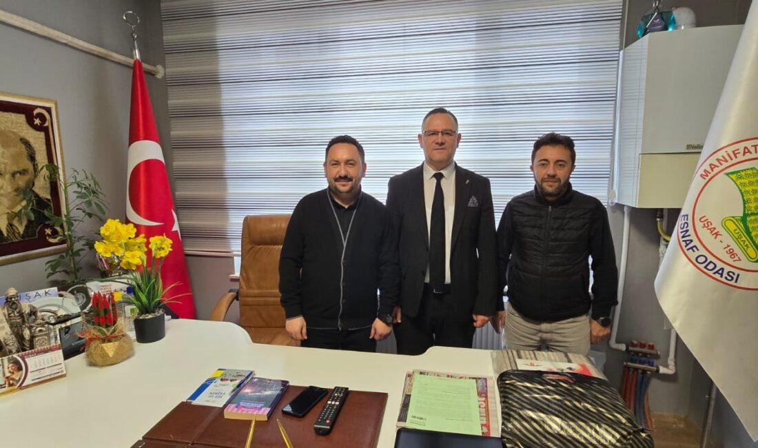 Uşak Kent Konseyi Başkanı İbrahim Karadedeli ve Uşak Kent Konseyi