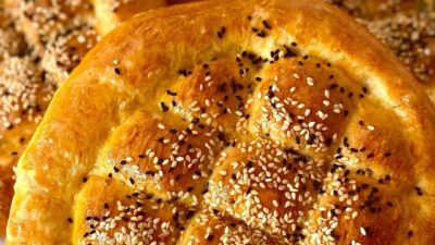 Ramazan ayına sayılı günler kala Uşak’ta pide fiyatları netleşti. Bu