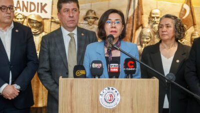 AVUKAT HATİCE TEREKECİ ÖZKAN OY ÇOKLUĞUYLA BAŞKANVEKİLİ SEÇİLDİ Bugün olağanüstü